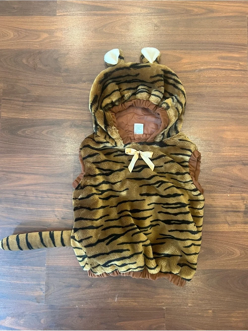 N/A plush tiger